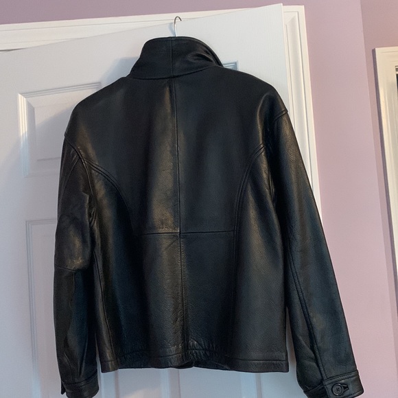 Oversized heavy black leather jacket - Picture 5 of 9